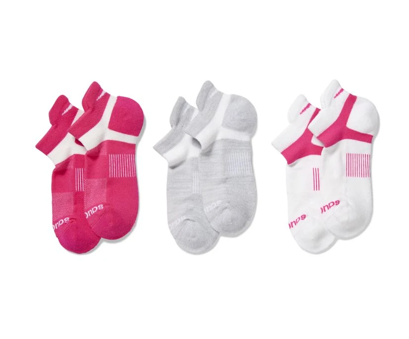 Saucony Inferno No Show Tab 3-Pack Socks 3 Saucony Inferno No Show Tab 3-Pack Socks - Image 3