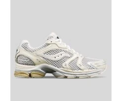 Saucony X Highsnobiety ProGrid Triumph 4 -Deals TrendyFit Family Store S70821 1 1